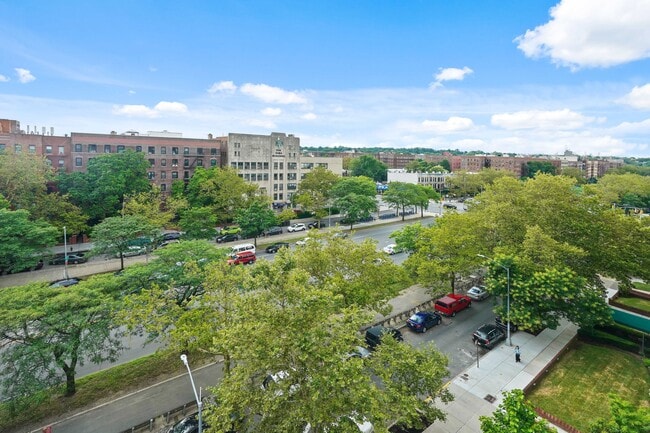 Building Photo - 235 Ocean Pkwy