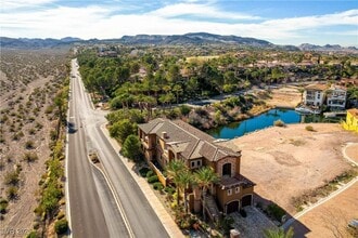 Building Photo - 15 Vía Lido