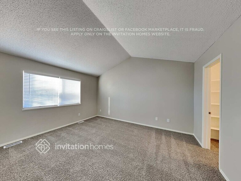 Building Photo - 920 Ancestra Dr