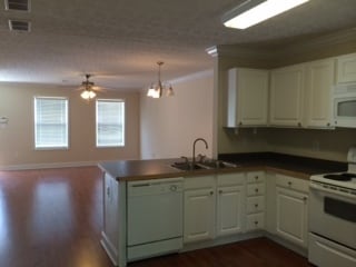 Primary Photo - 2/2 1/2 Condo on Westside