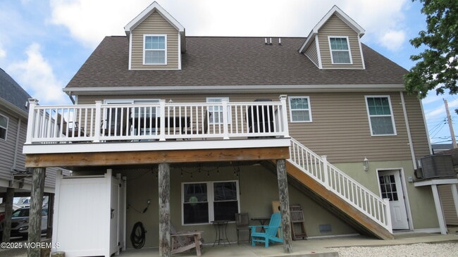 Building Photo - 61 Albert Dr