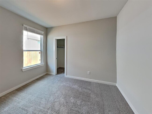 Building Photo - 2350 Bailey Flds Ln