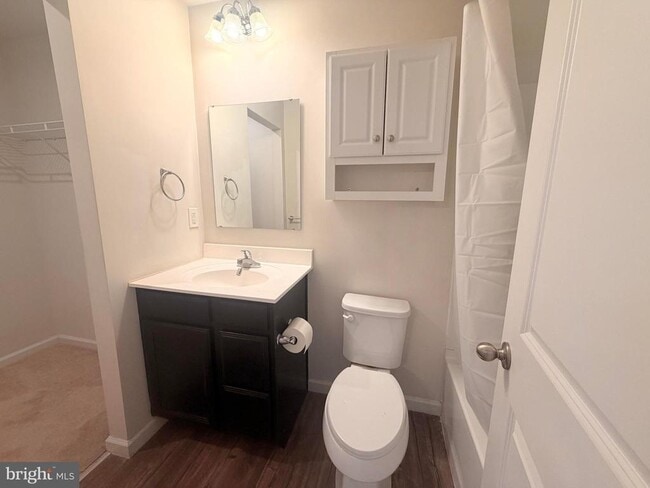 Building Photo - 70 Azalea Cir