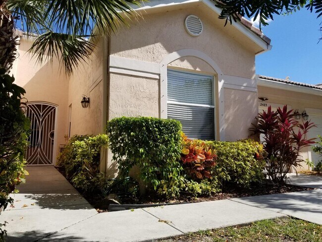 Building Photo - 2485 S Coral Trace Cir