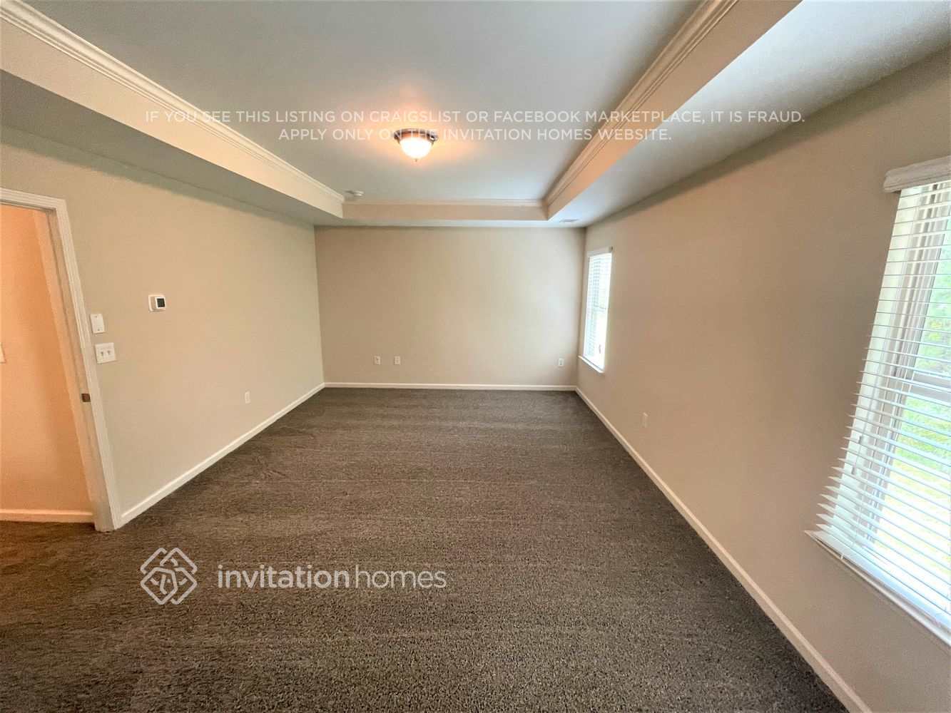 Building Photo - 2445 Valley Creek Dr