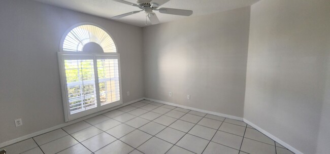 Primary Photo - BEAUTIFUL 2/2 IN CATALINA OAKS- VERO BEACH