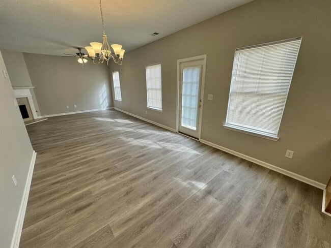 Building Photo - 1916 Chadberry Walk