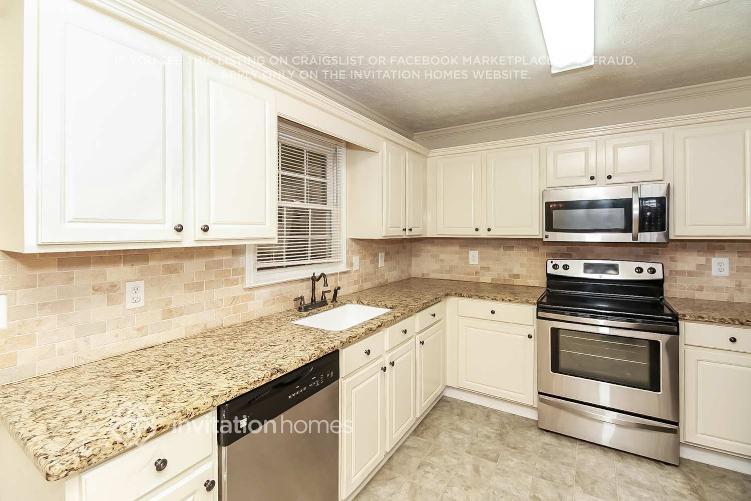 Building Photo - 223 Manchester Dr