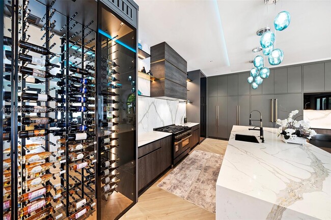 Building Photo - 632 Intracoastal Dr