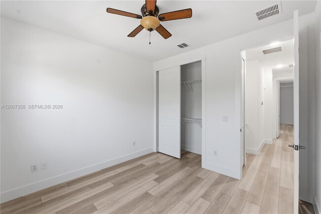 Building Photo - 13012 Riverwalk Cir N