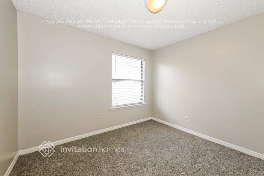 Building Photo - 1371 High Plains Dr W