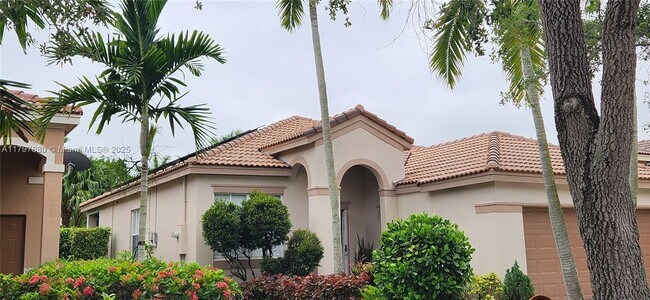 Building Photo - 613 Bald Cypress Rd