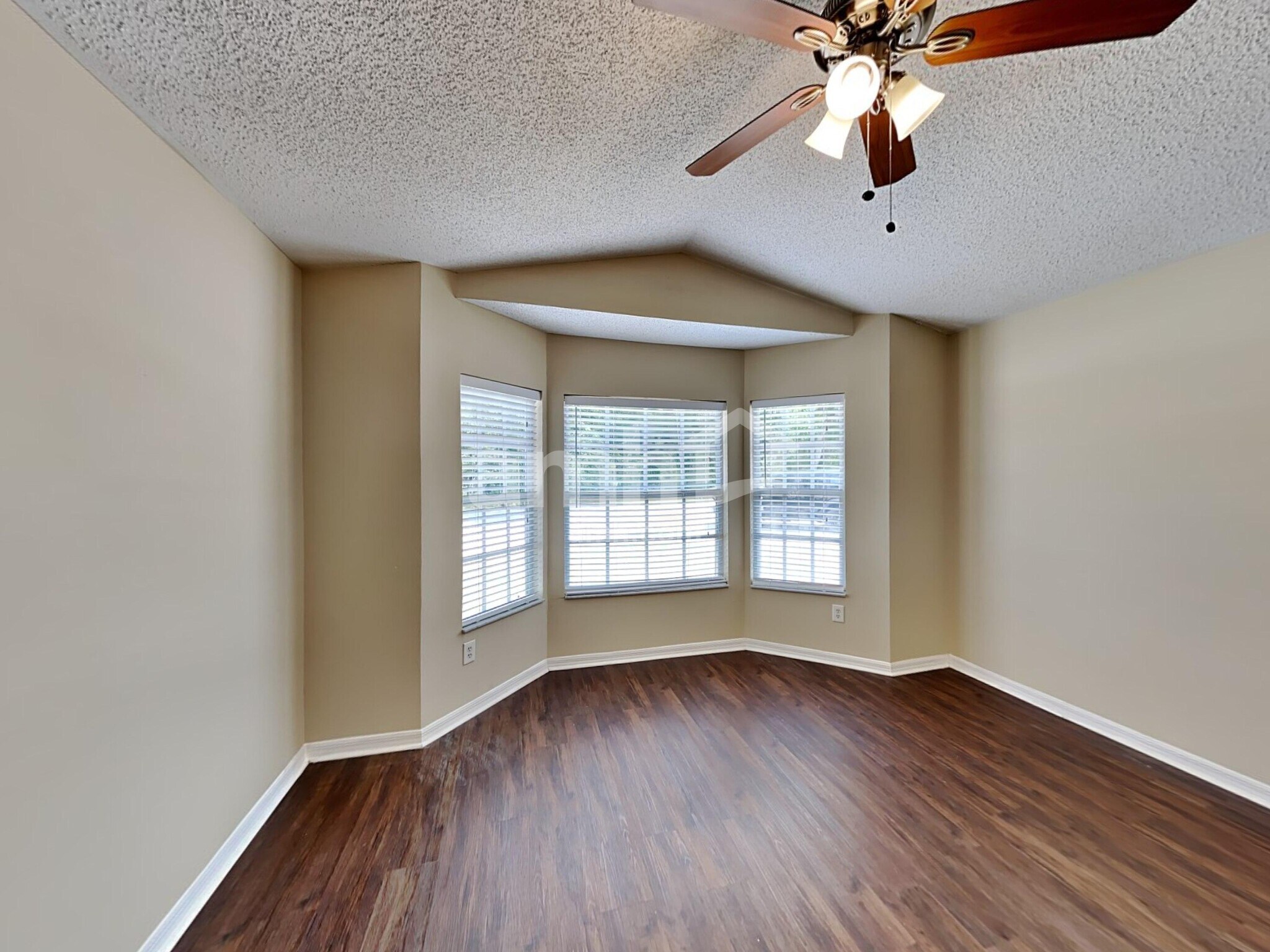 Building Photo - 7011 Silverwood Dr