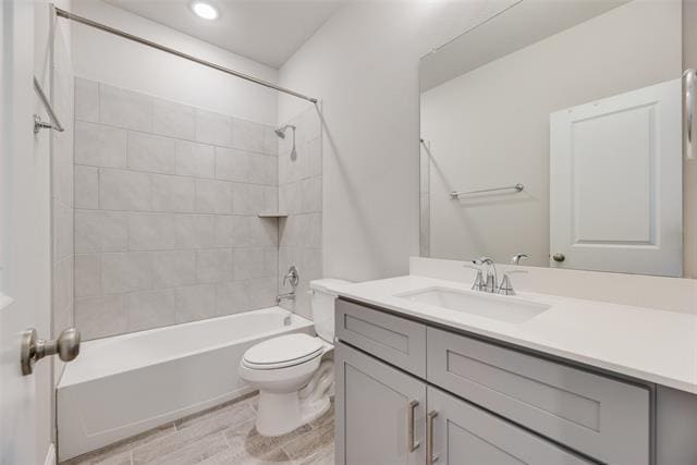 Building Photo - 1537 Vermillion St