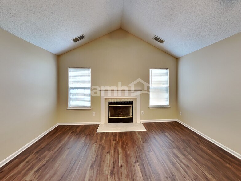 Building Photo - 13314 Michael Lynn Rd