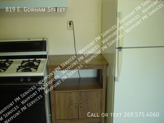 Building Photo - 819 E Gorham St