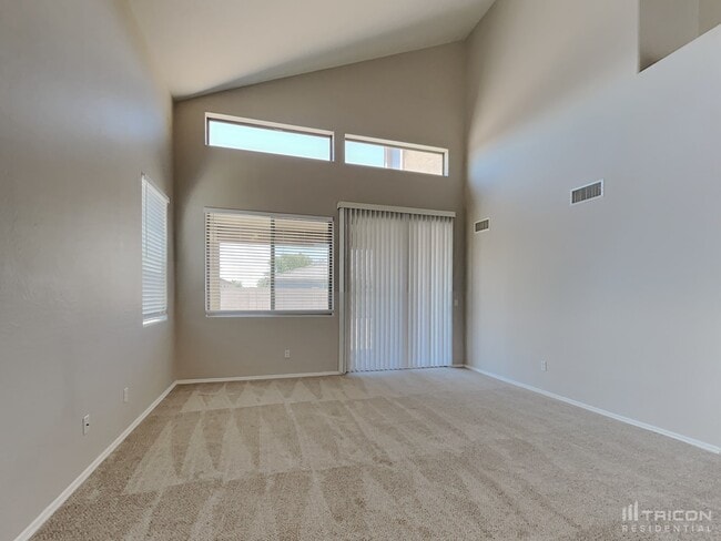 Building Photo - 44091 W Palo Teca Rd