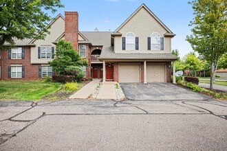 Building Photo - 28469 Carlton Way Dr