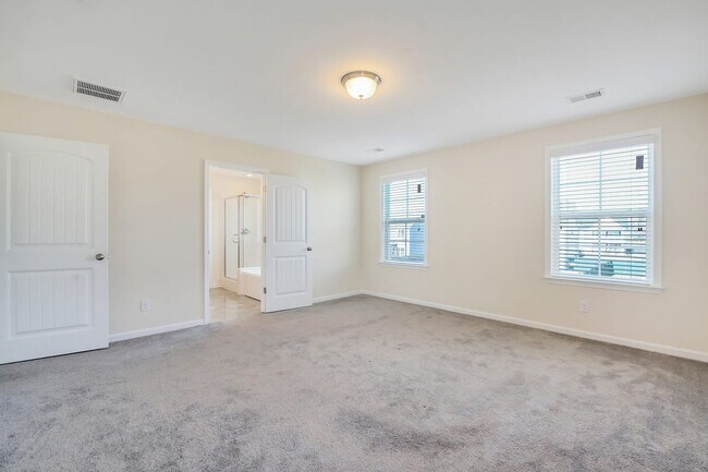 Building Photo - Available Soon!