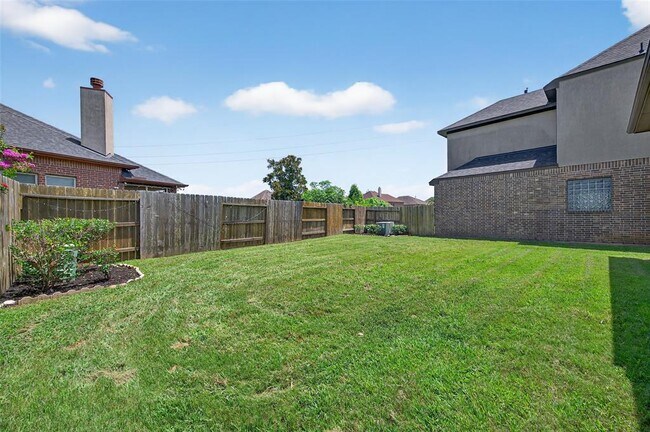 Building Photo - 4947 Thunder Creek Ln