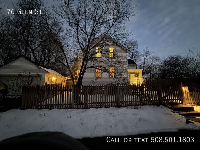 Building Photo - 76 Glen St