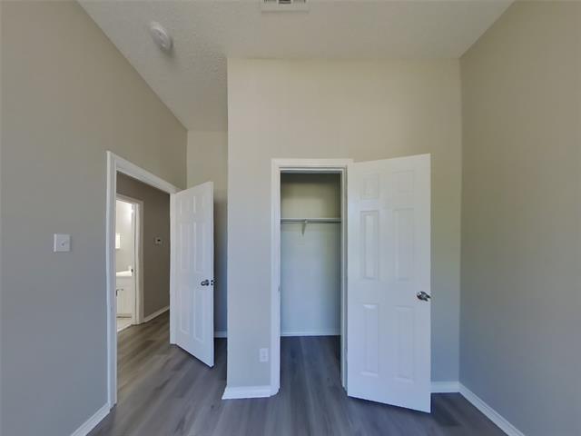 Building Photo - 1008 Brittany Dr