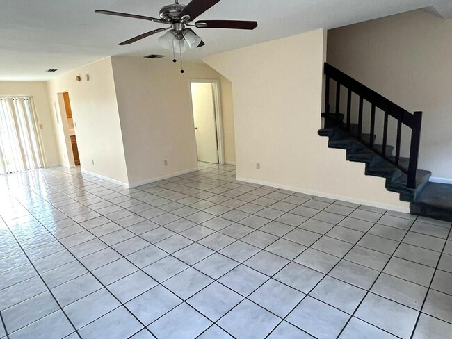 Building Photo - 4105 Inlet Cir