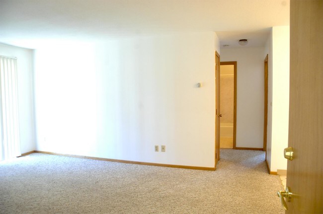 Building Photo - 1910 N Jefferson St