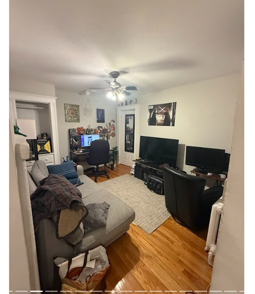 Building Photo - 220 Hanover St