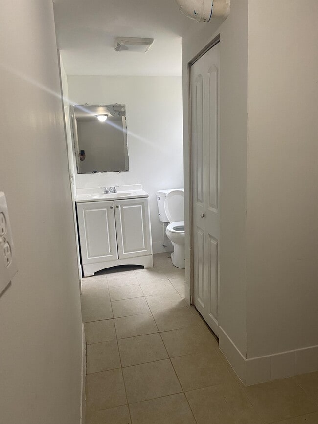 Building Photo - 14311 Veterans Memorial Hwy