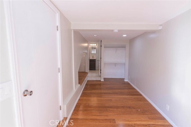 Building Photo - 416 31st St