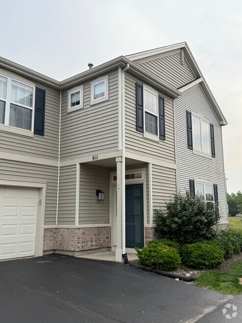 Building Photo - 611 Arbor Cir