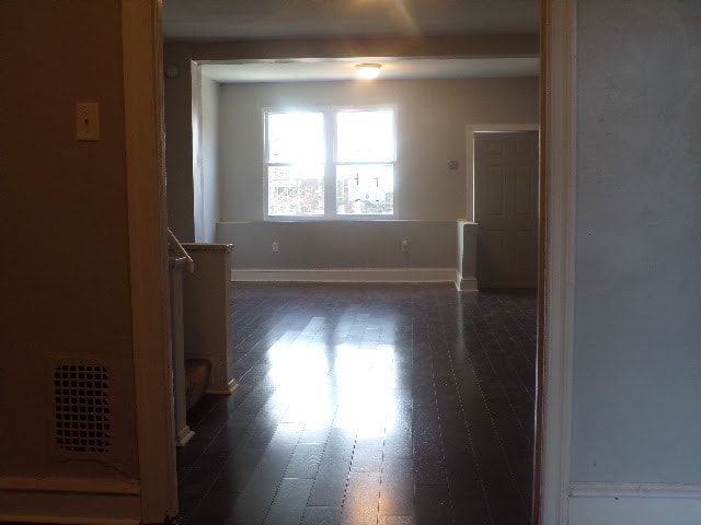 Building Photo - 1619 N 60th St