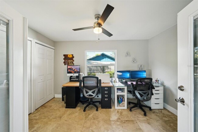 Building Photo - 14910 Northwood Village Ln