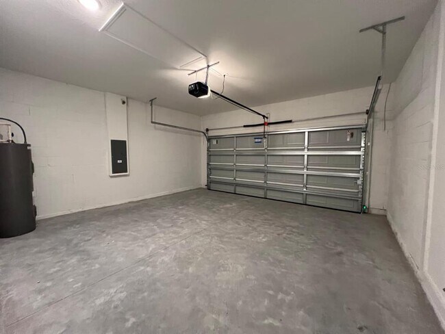 Building Photo - 750 Auburn Grv Ct