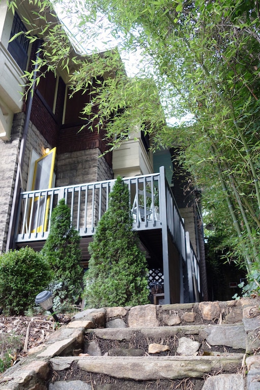 Building Photo - 94 Edwin Pl