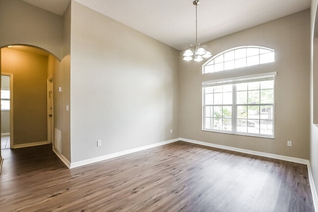 Building Photo - 2730 Star Grass Cir