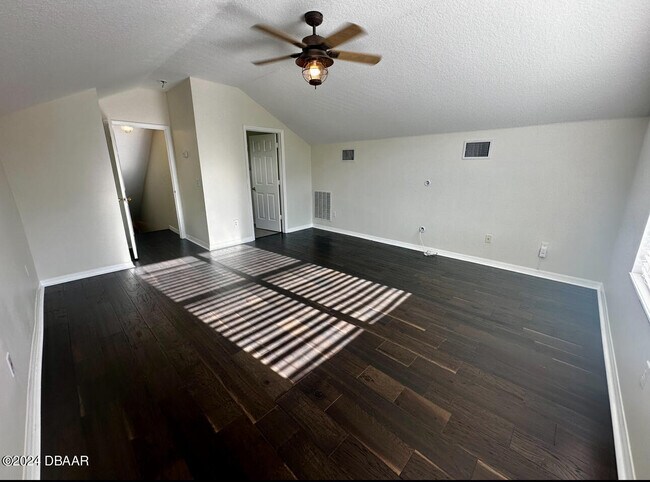 Building Photo - 1755 Creekwater Blvd