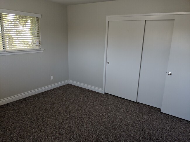 Building Photo - 2116 Fairchild Way