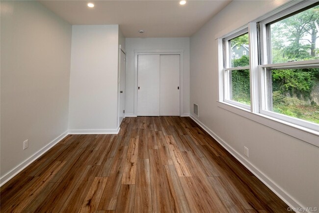 Building Photo - 61 Halcyon Terrace