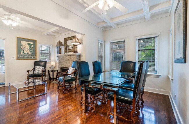 Building Photo - 5301 N Flagler Dr