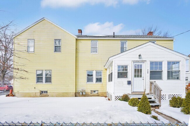 Building Photo - 157-159 Pleasant Street