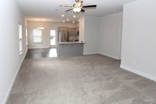 Building Photo - 3865 Sandspur Ln