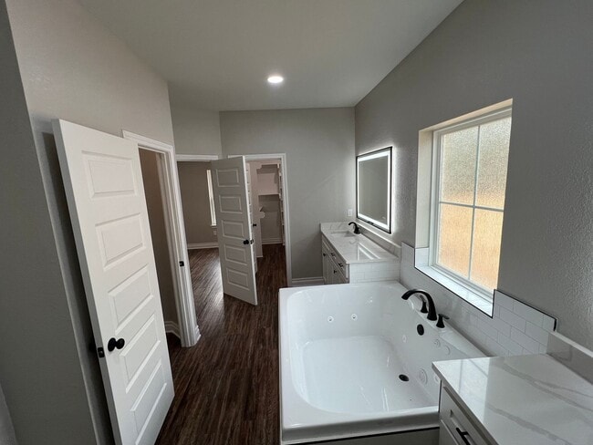 Building Photo - 14827 Fallow Ln