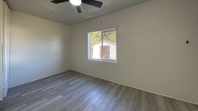 Building Photo - 6519 Sandra Dr