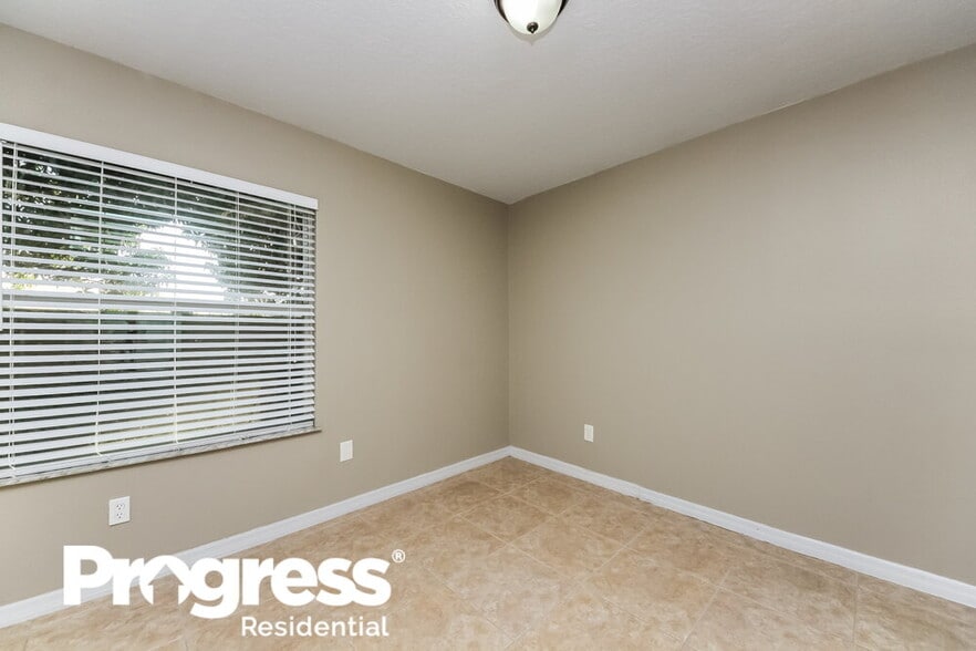 Building Photo - 2782 Muscatello St