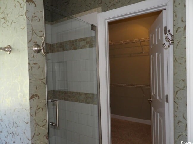 Building Photo - 124 Mesa Raven Dr