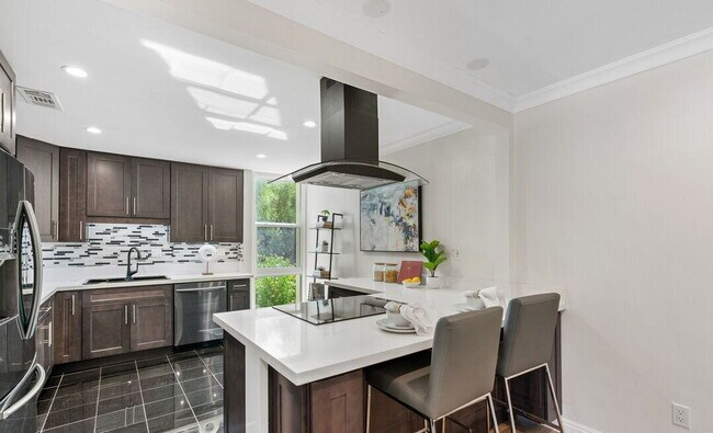 Building Photo - "Awesome 1-Bedroom Bronx Haven with Gleami...