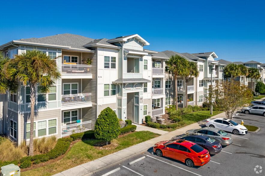 2168 Druid Rd Clearwater, FL - The Sands at Clearwater Apartments