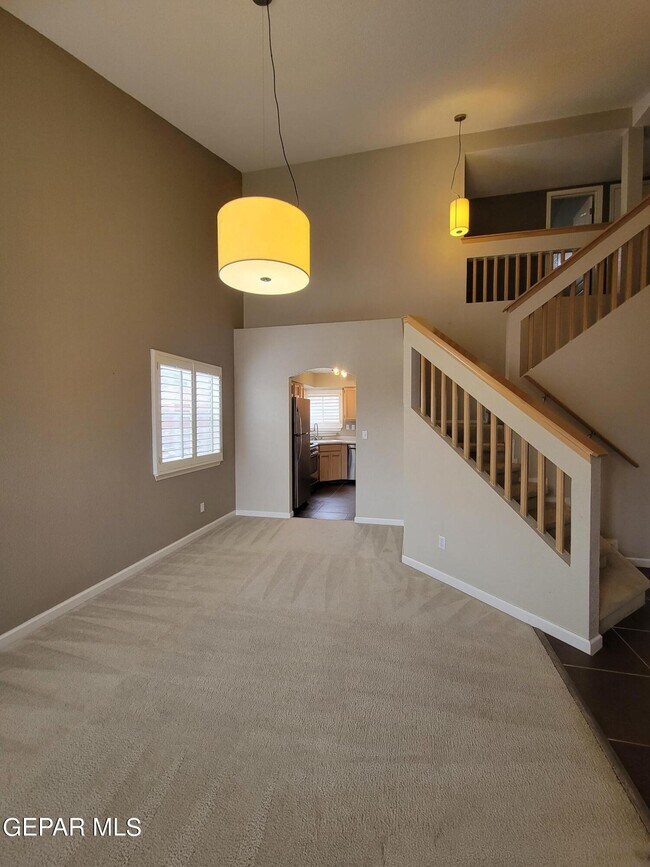 Building Photo - 7225 Tierra Taos Dr